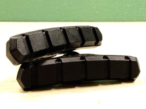 他の写真1: ODYSSEY SLIM BY 4 BRAKE PAD(black)