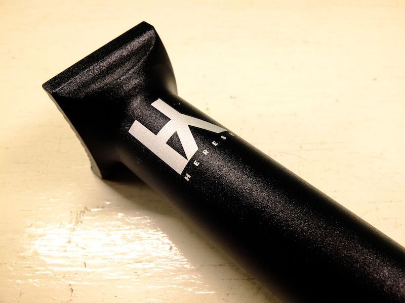 画像: HERESY_IMPALEMENT PIVOTAL SEATPOST